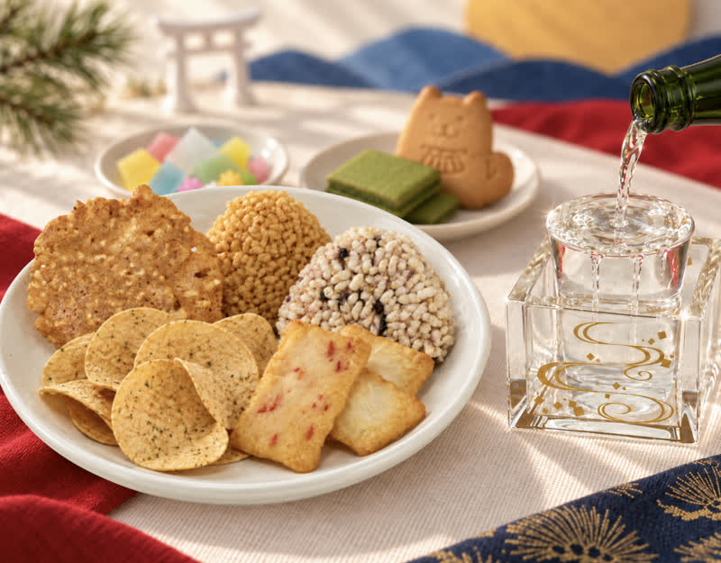 Ise rice crackers and the masu cup